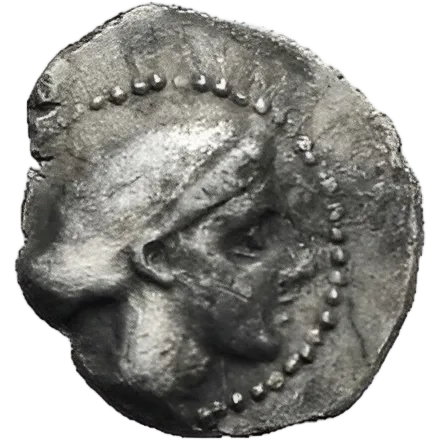 Head of Arethusa to right, wearing a sakkos and a necklace.